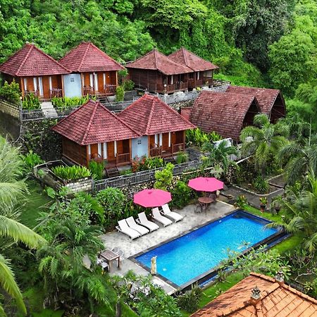 Coconut Hill Cottage Batununggul エクステリア 写真
