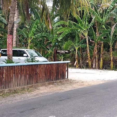 Coconut Hill Cottage Batununggul エクステリア 写真